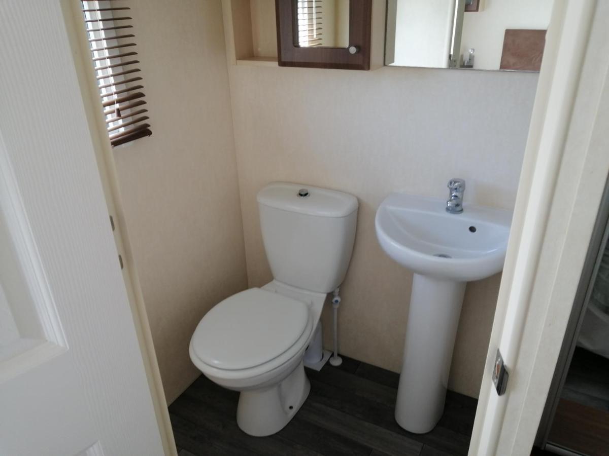La Chanterie Agreable Mobil-Home Residentiel Normand Saint-Pair-sur-Mer Exterior foto